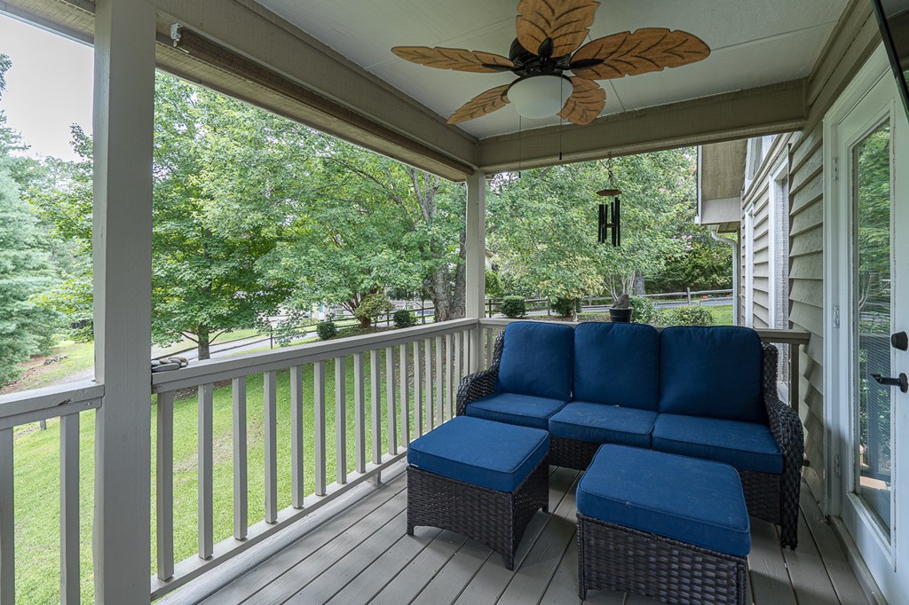 68 Looking Glass Lane