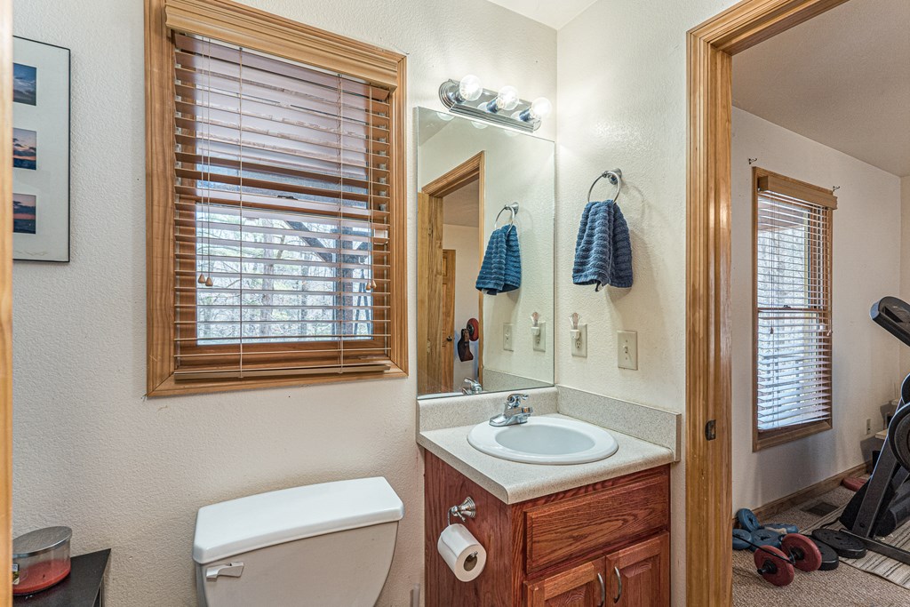 427 Dillon Oaks Drive