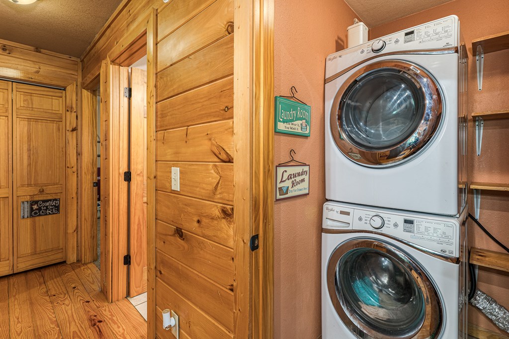 221 Trickling Branch Way