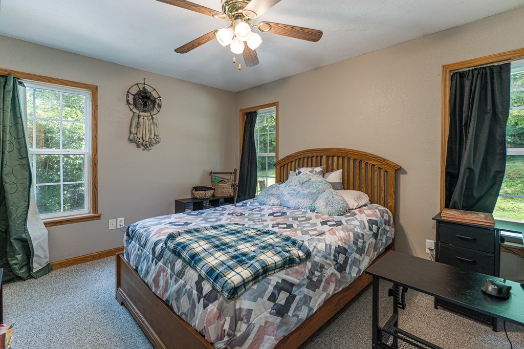 208 Oak Forest Circle