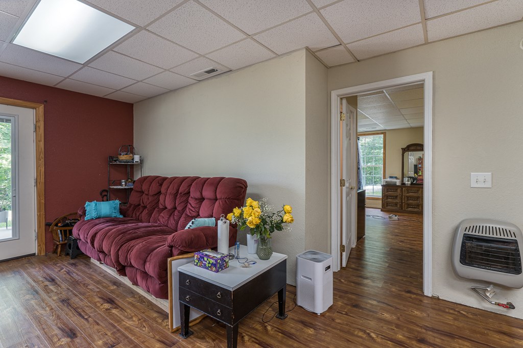 208 Oak Forest Circle