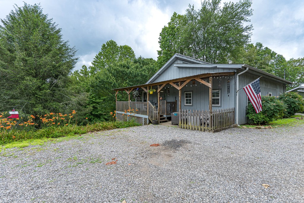 329 Chalet Circle