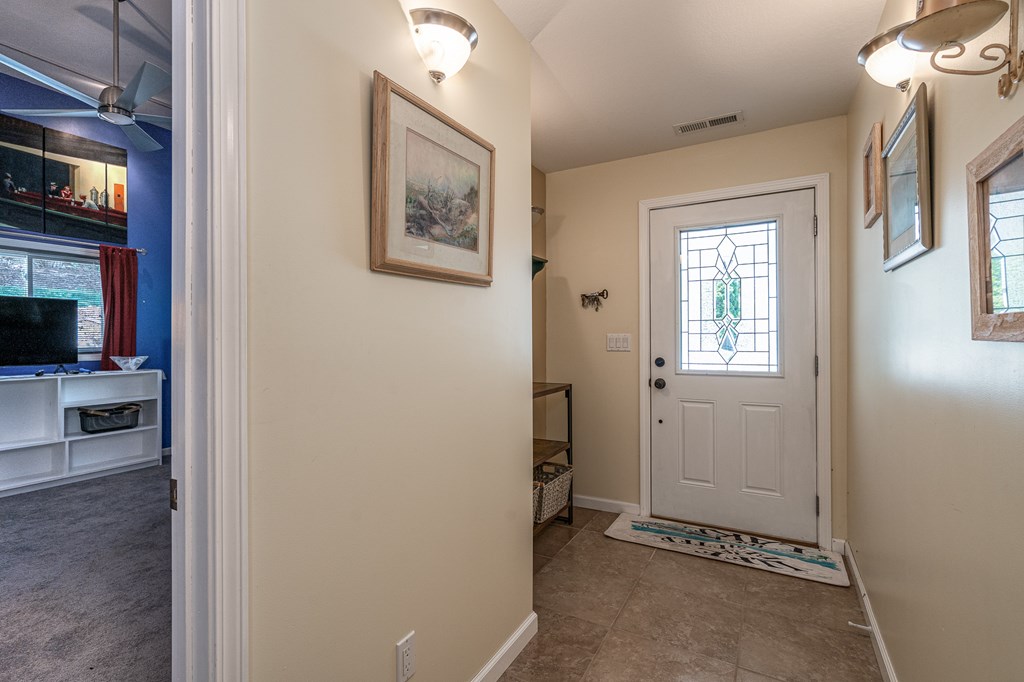 327 Chatuge Village Circle