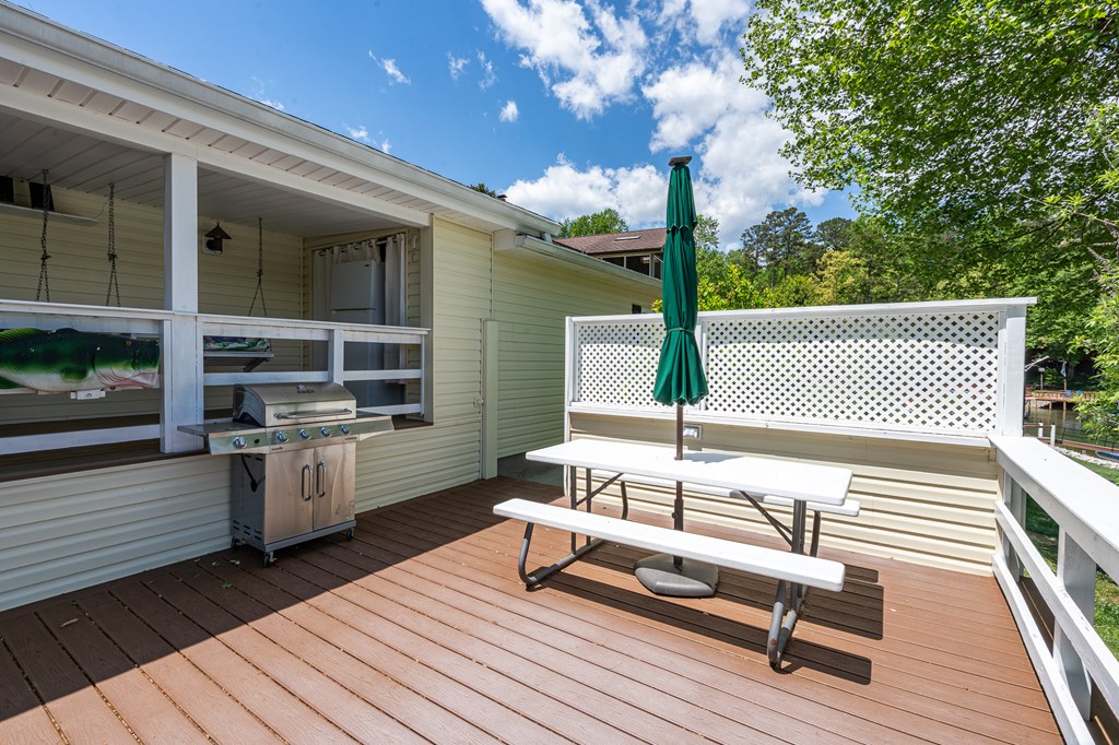 327 Chatuge Village Circle