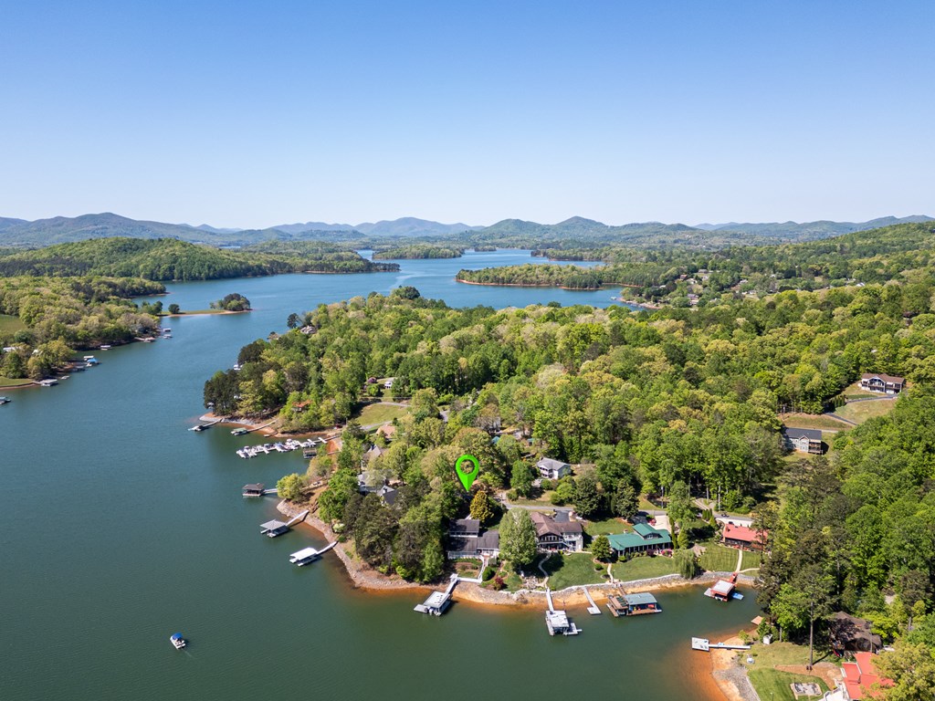 327 Chatuge Village Circle