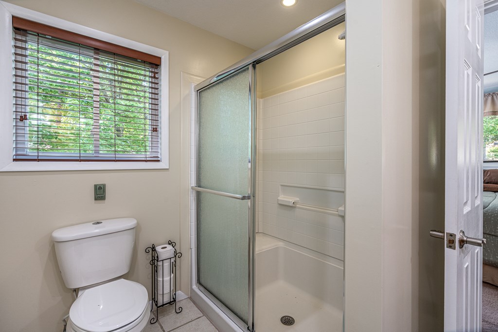 327 Chatuge Village Circle
