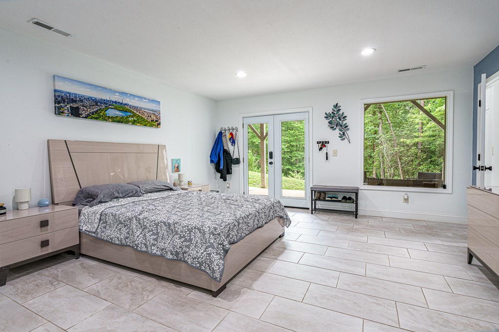 135 Heritage Trail