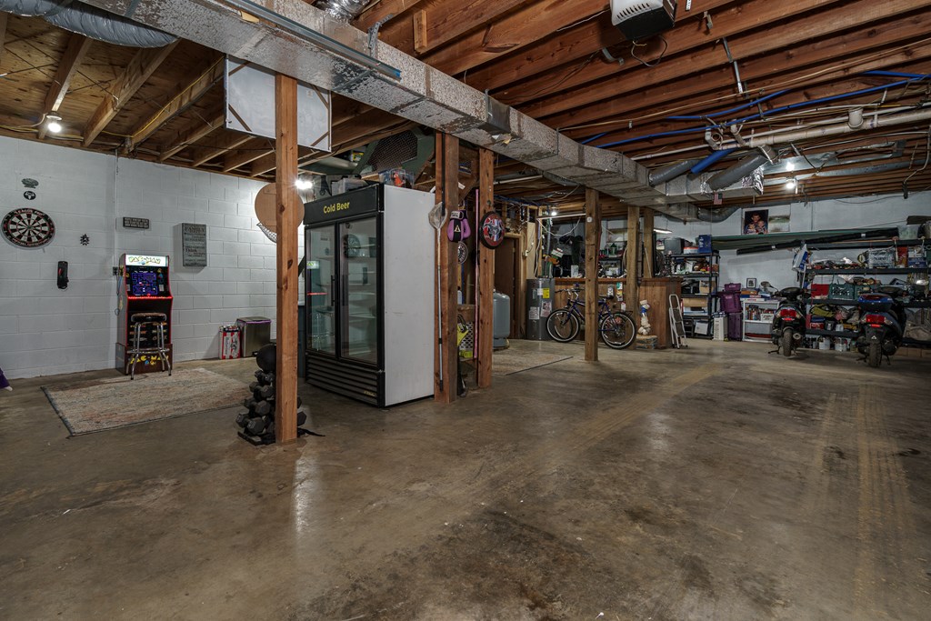 860 Holly Road