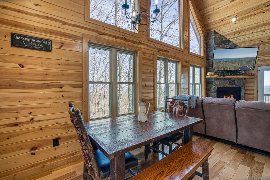 40 Reitzel Ridge Trail