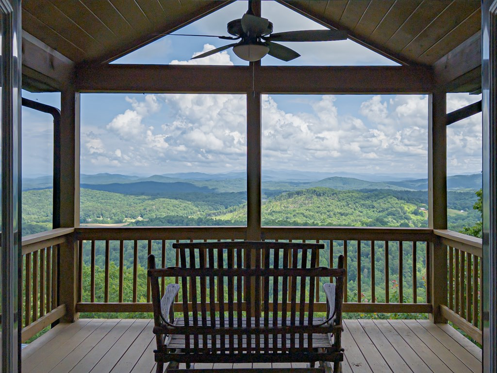 40 Reitzel Ridge Trail