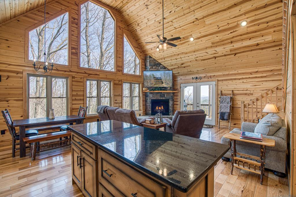 40 Reitzel Ridge Trail