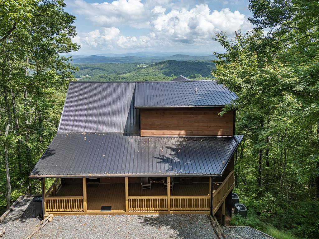 40 Reitzel Ridge Trail