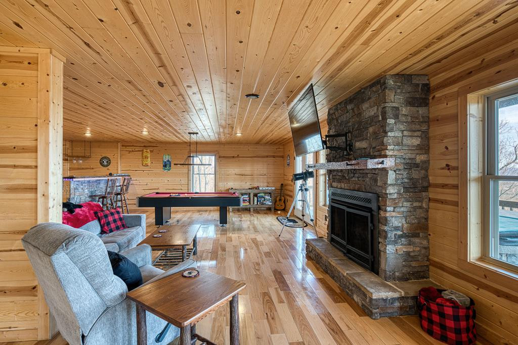 40 Reitzel Ridge Trail