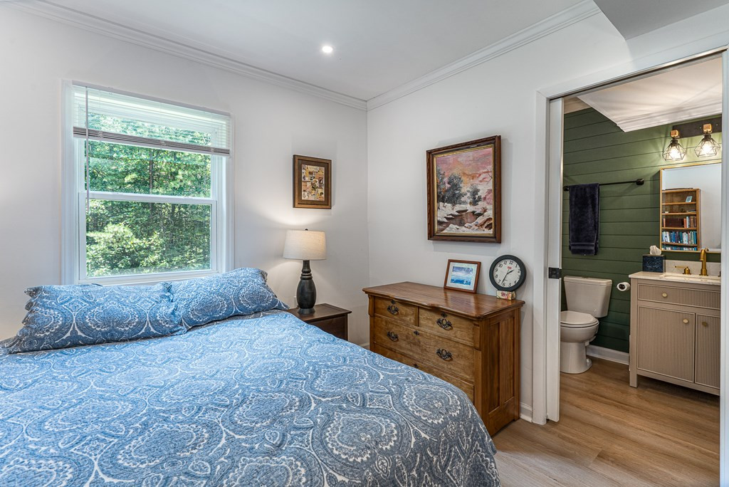 2526 Pisgah