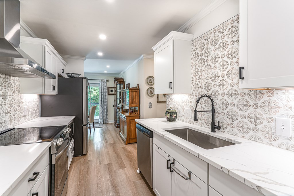 2526 Pisgah