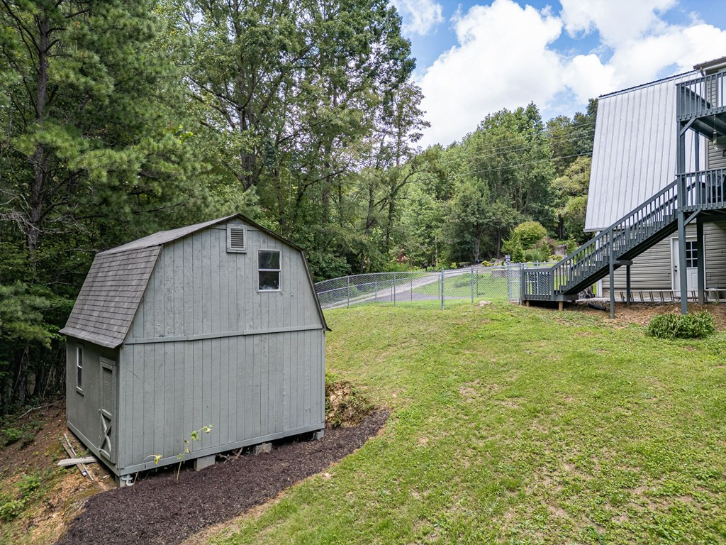 2526 Pisgah
