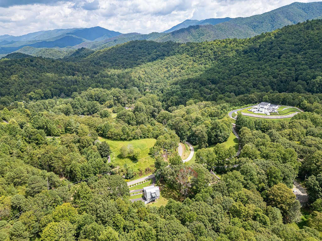 2526 Pisgah