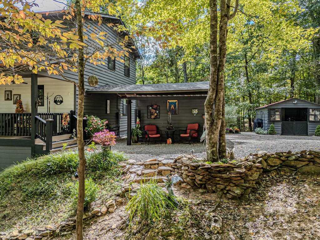 116 Red Bud Lane