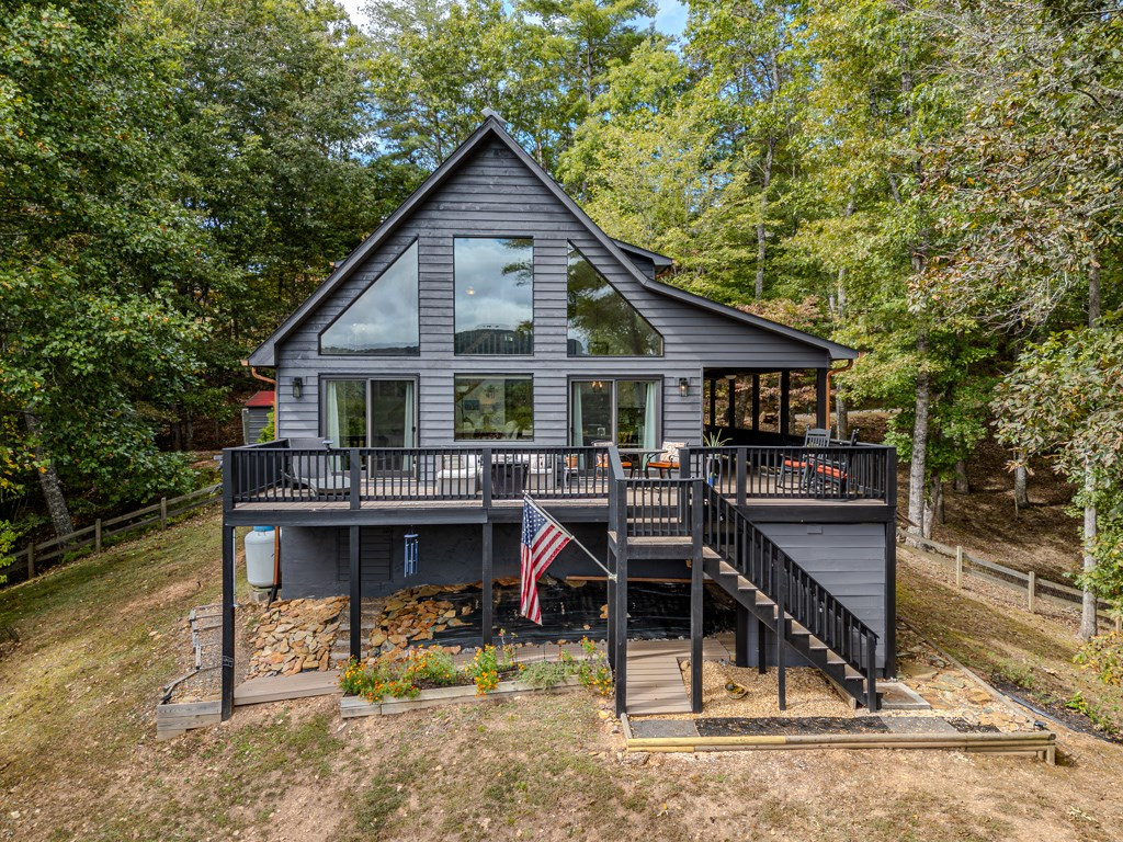 116 Red Bud Lane