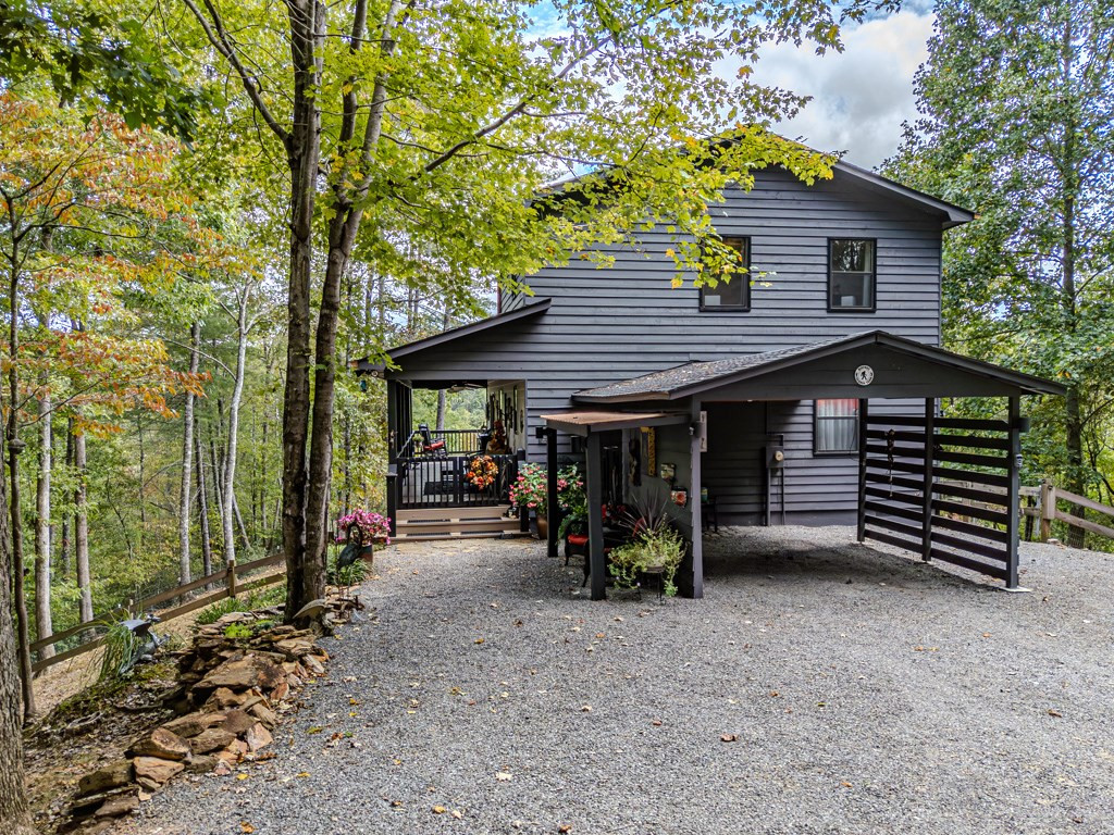 116 Red Bud Lane