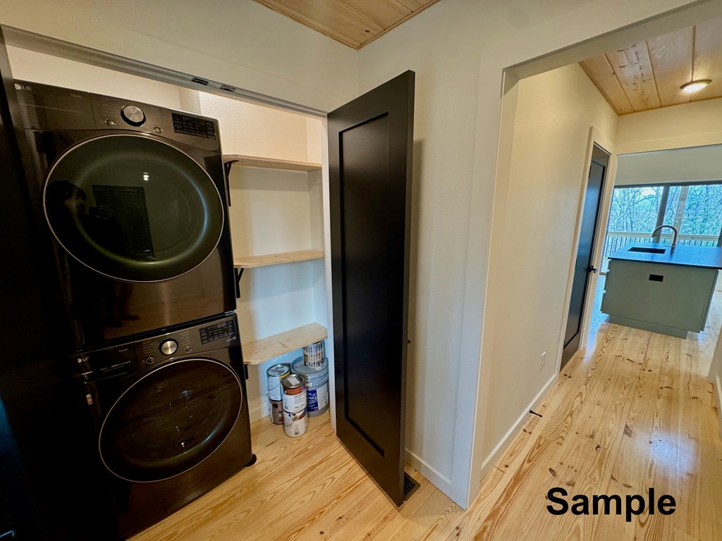 139 Hideout Lane