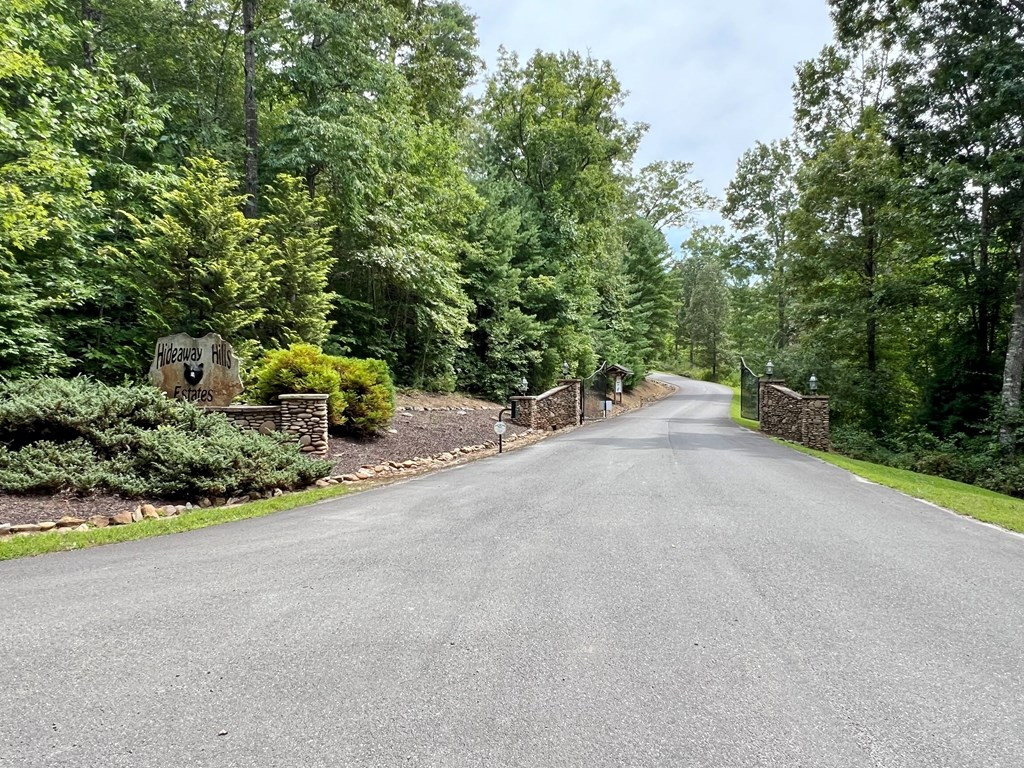 139 Hideout Lane