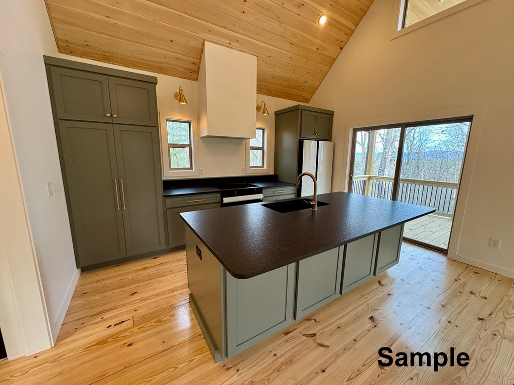 139 Hideout Lane