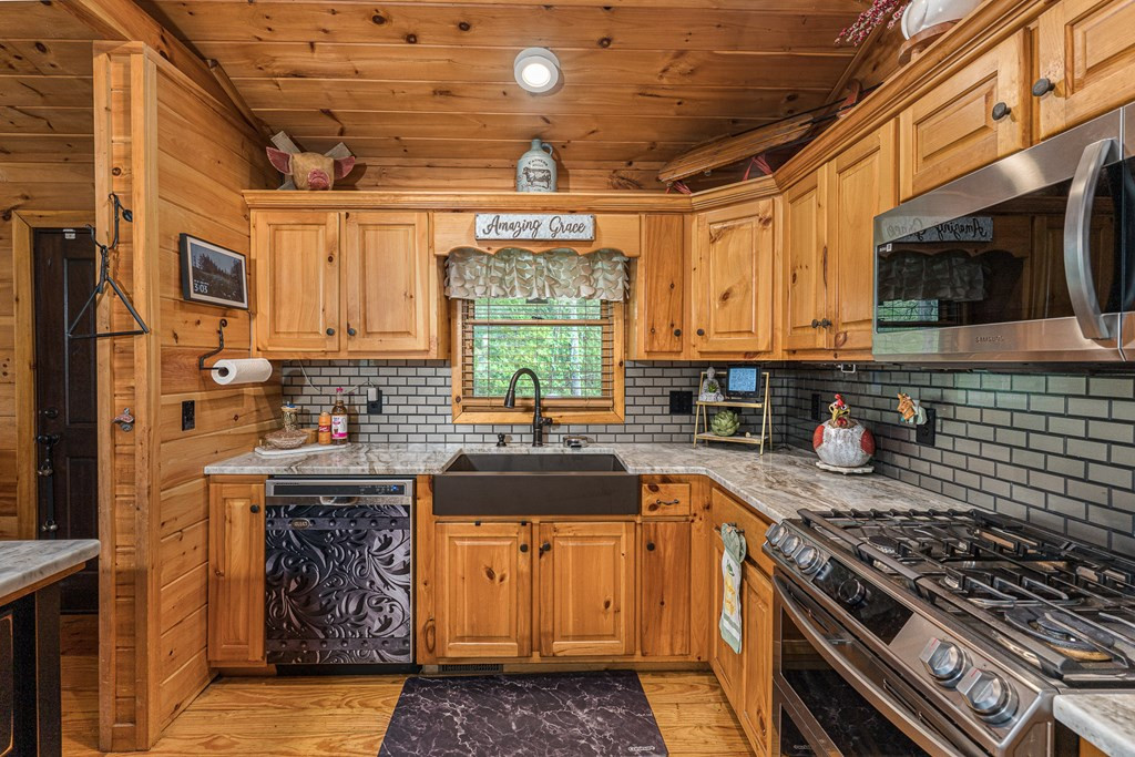 221 Trickling Branch Way