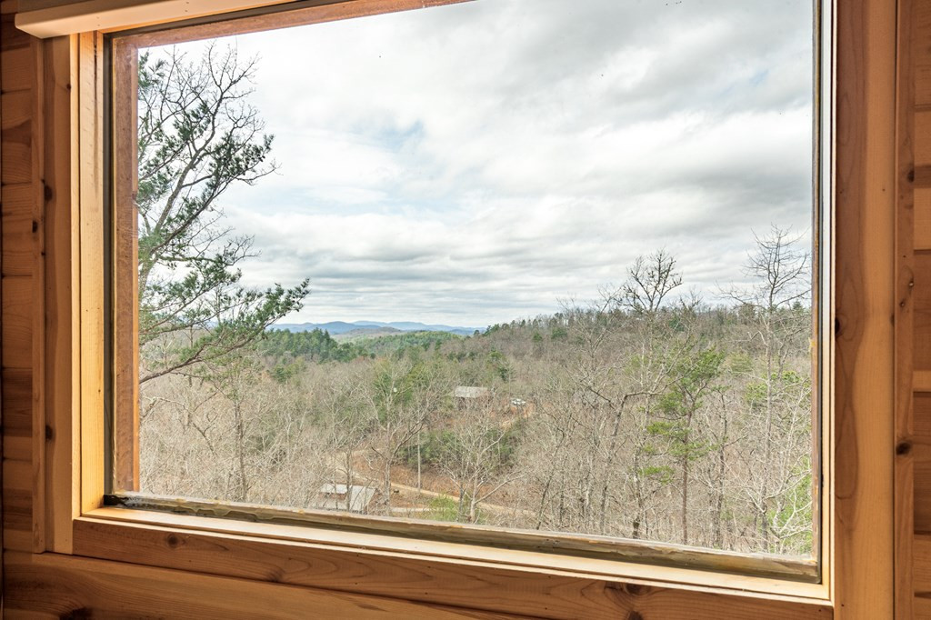 110 Sawtooth Ridge Road