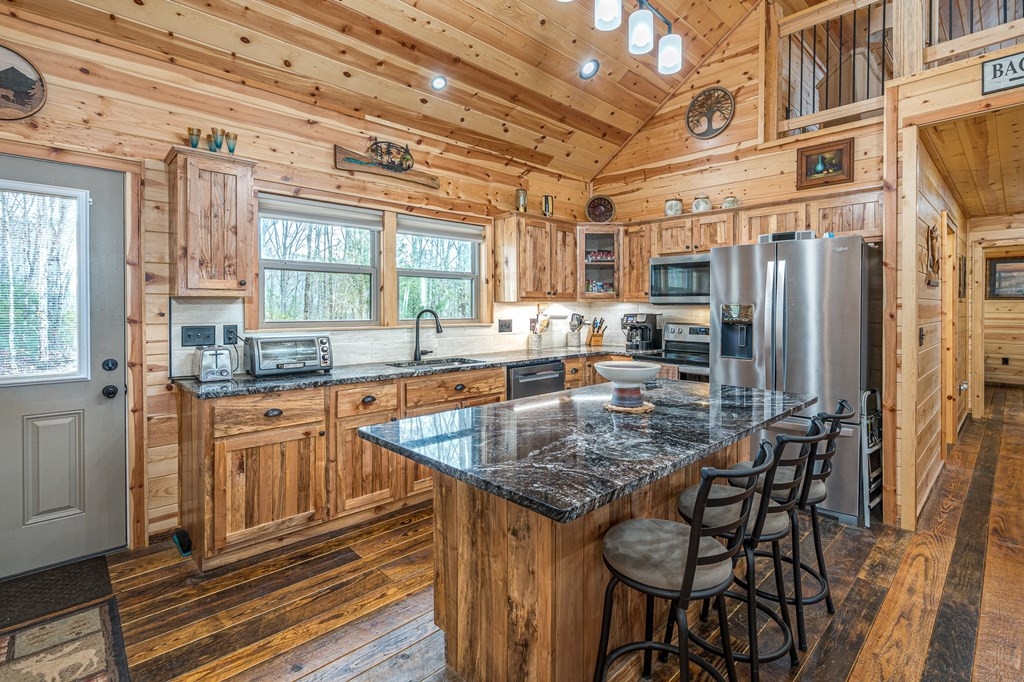 110 Sawtooth Ridge Road
