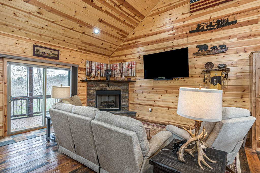 110 Sawtooth Ridge Road