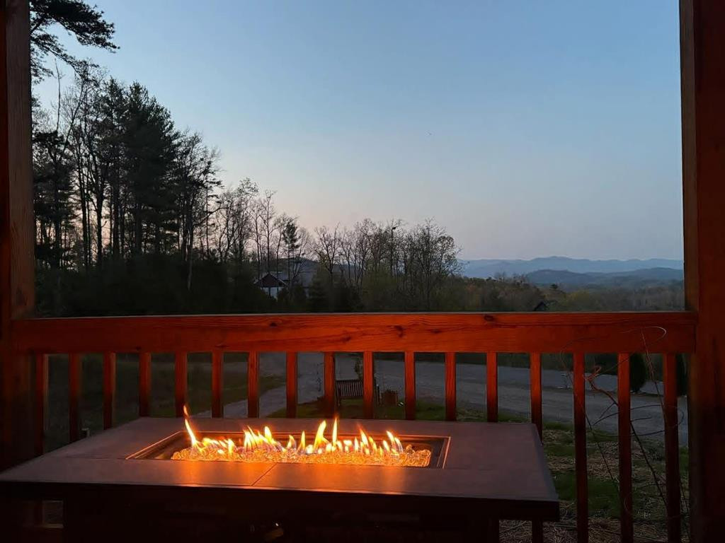 604 Point Overlook Trail