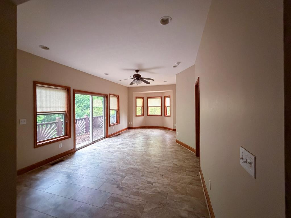 5412 Martins Creek Road