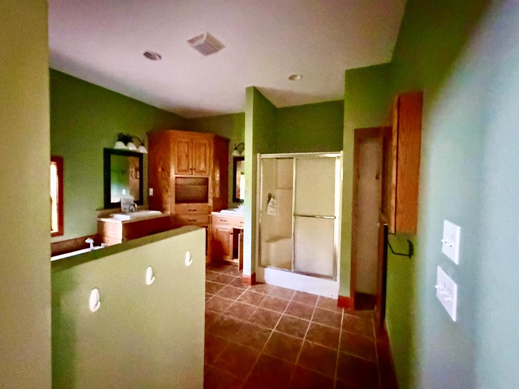 5412 Martins Creek Road