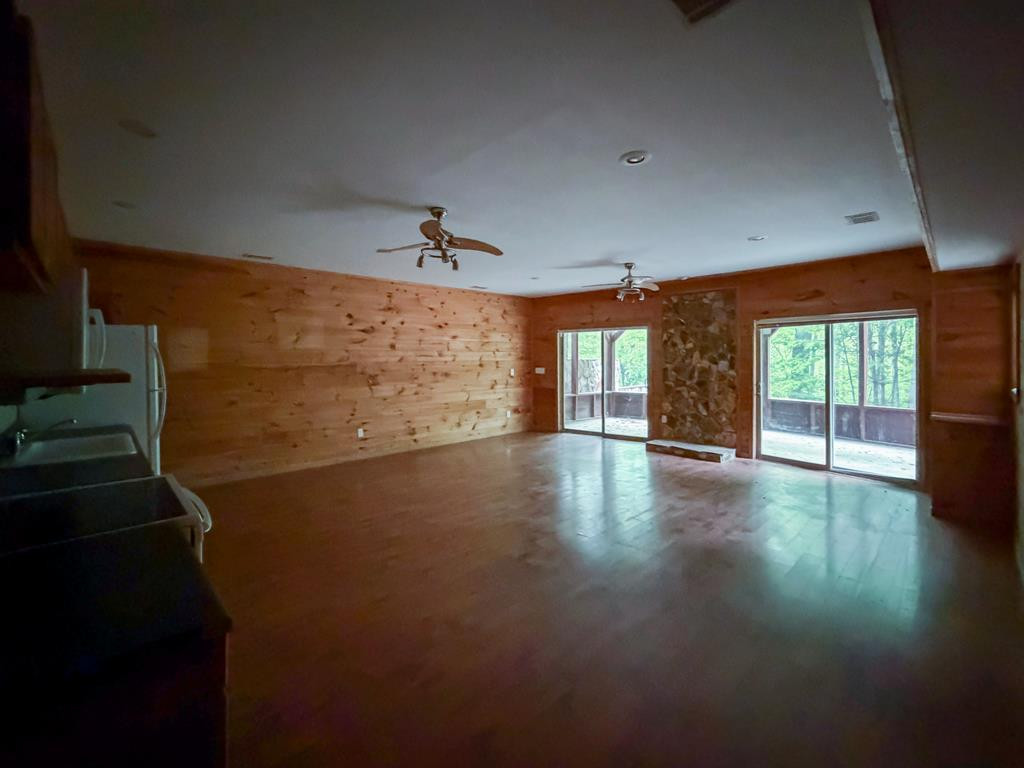5412 Martins Creek Road