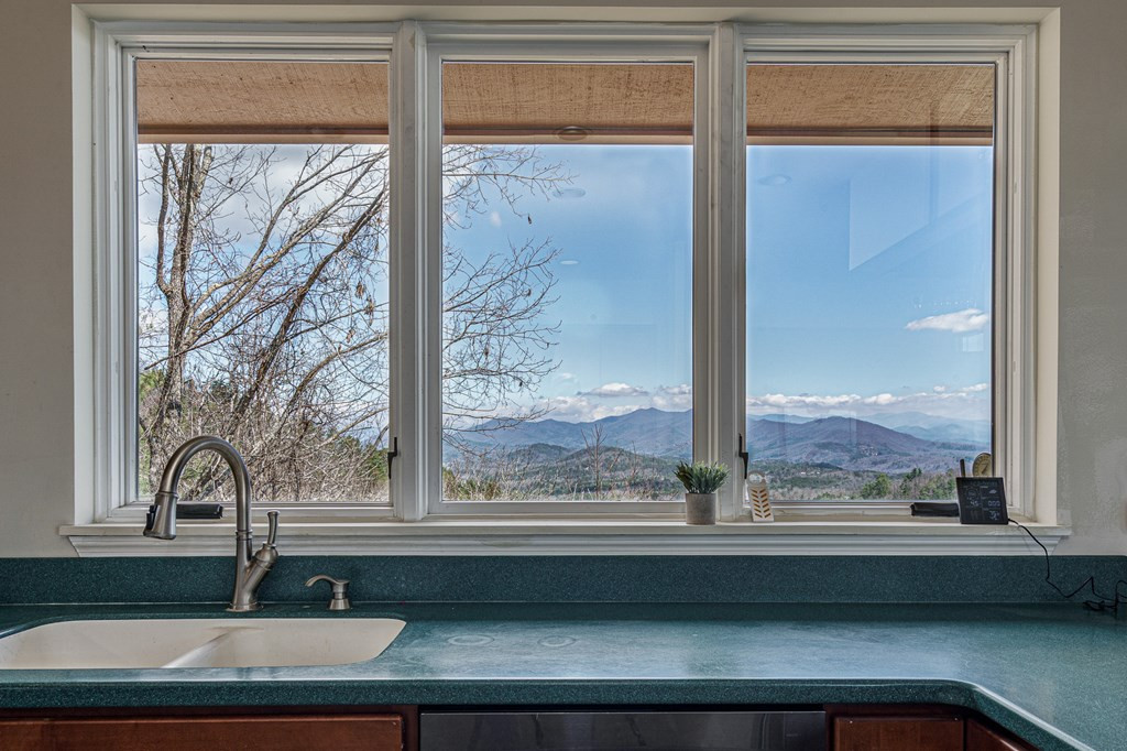 615 Sheep Knob