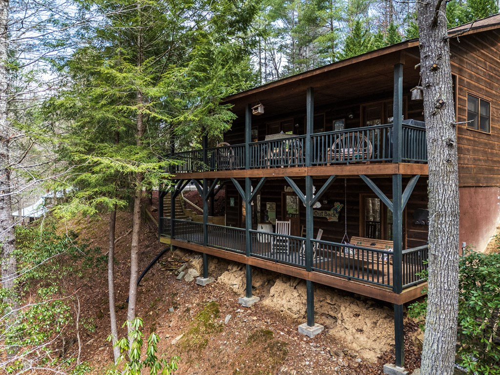 325 Trickling Branch Way