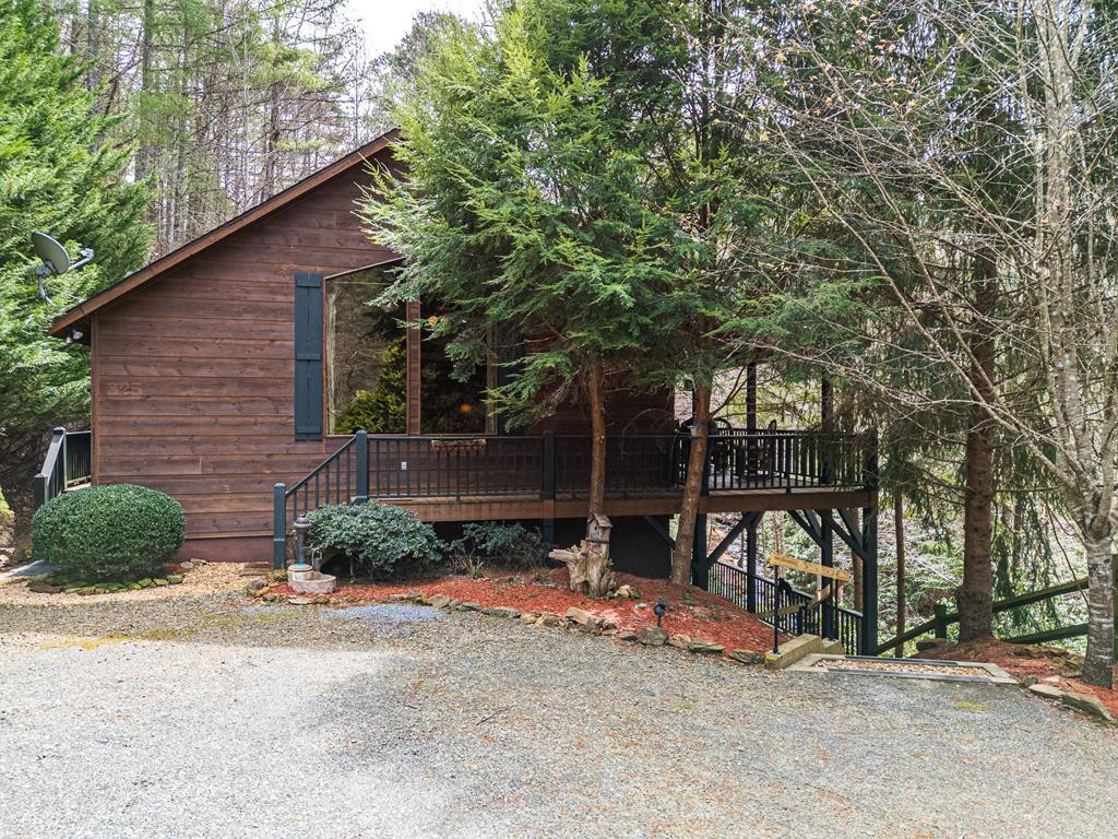 325 Trickling Branch Way