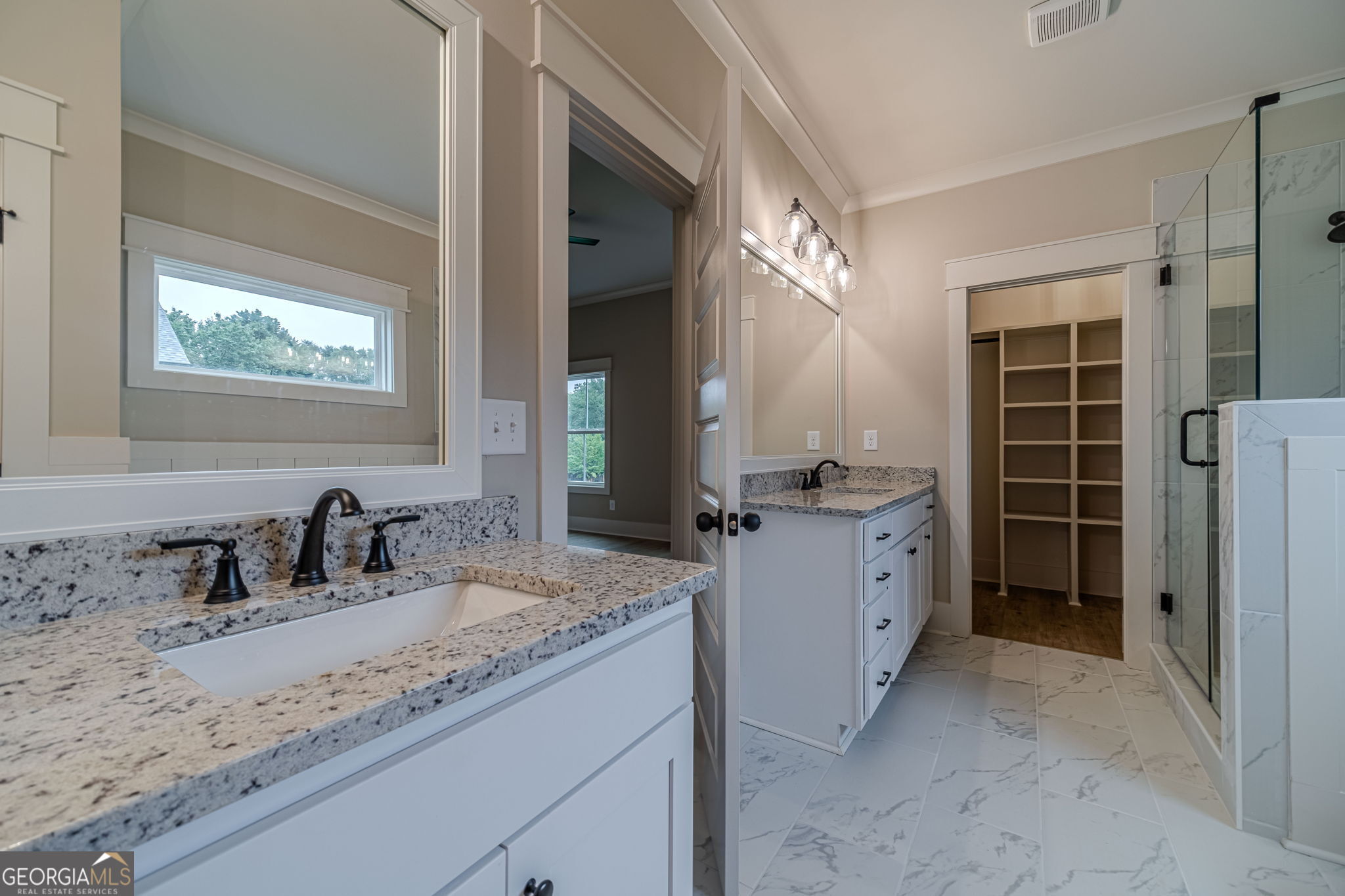 1290 Grapevine Trail
