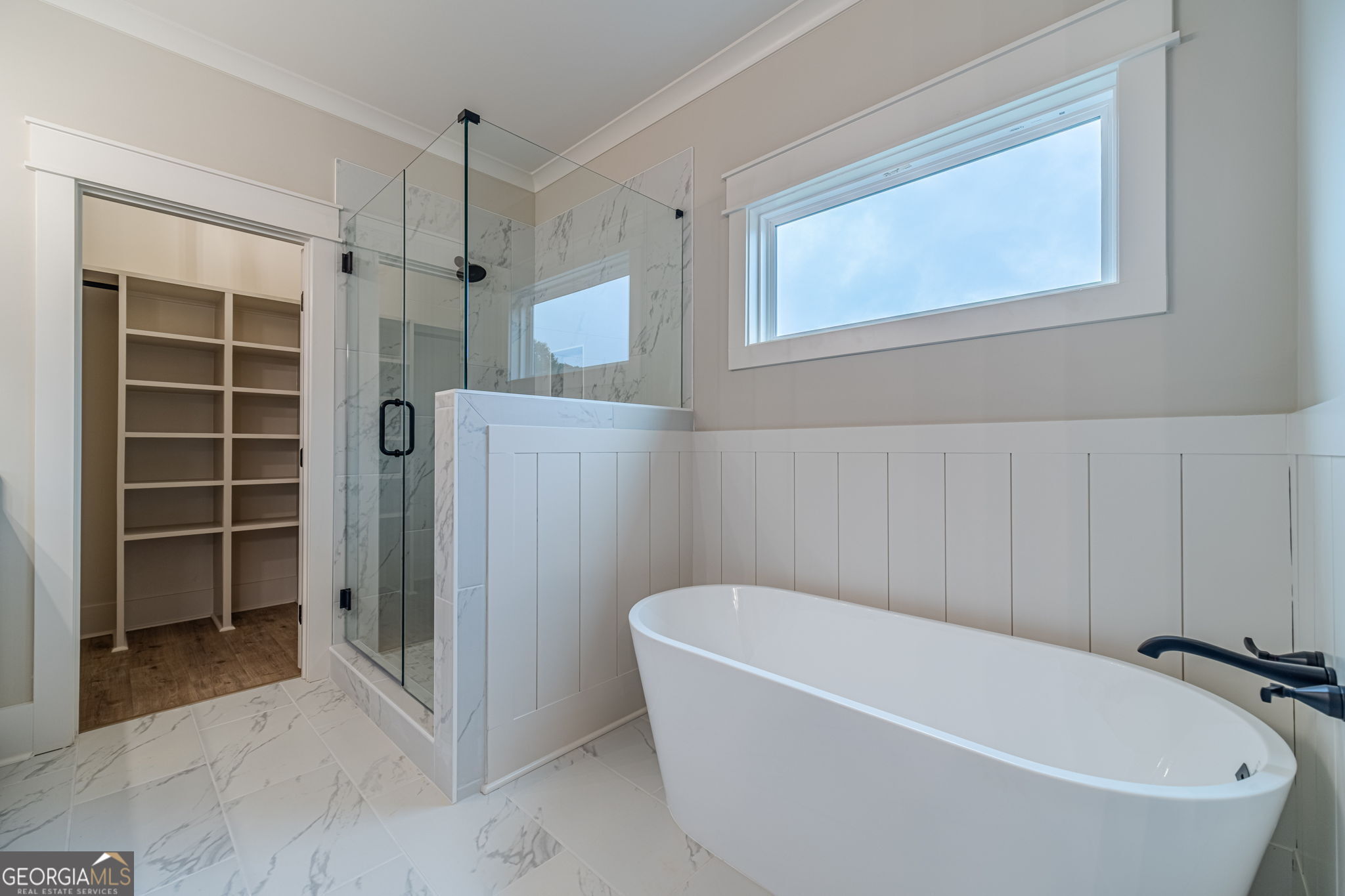 1290 Grapevine Trail