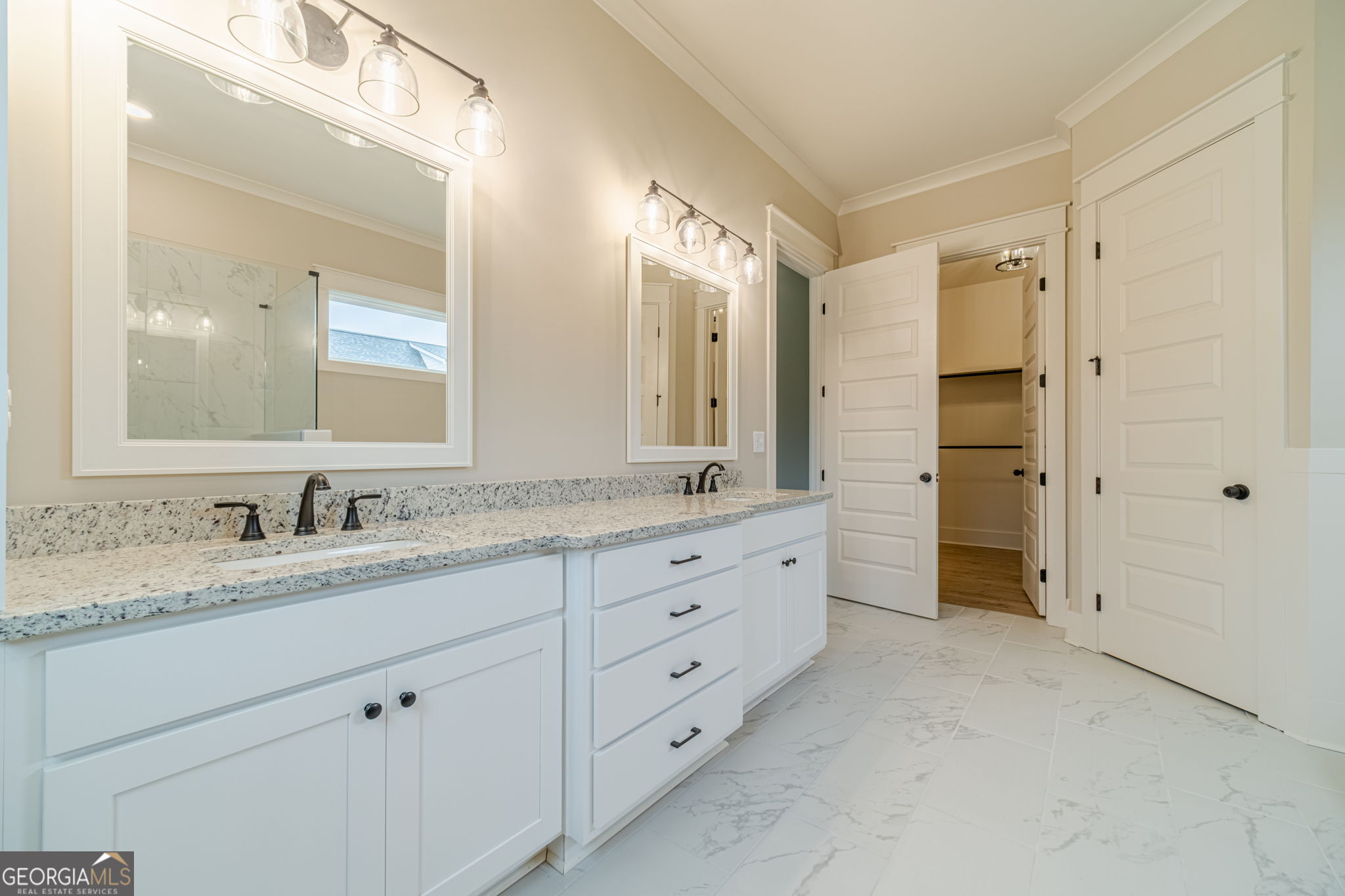 1300 Grapevine Trail