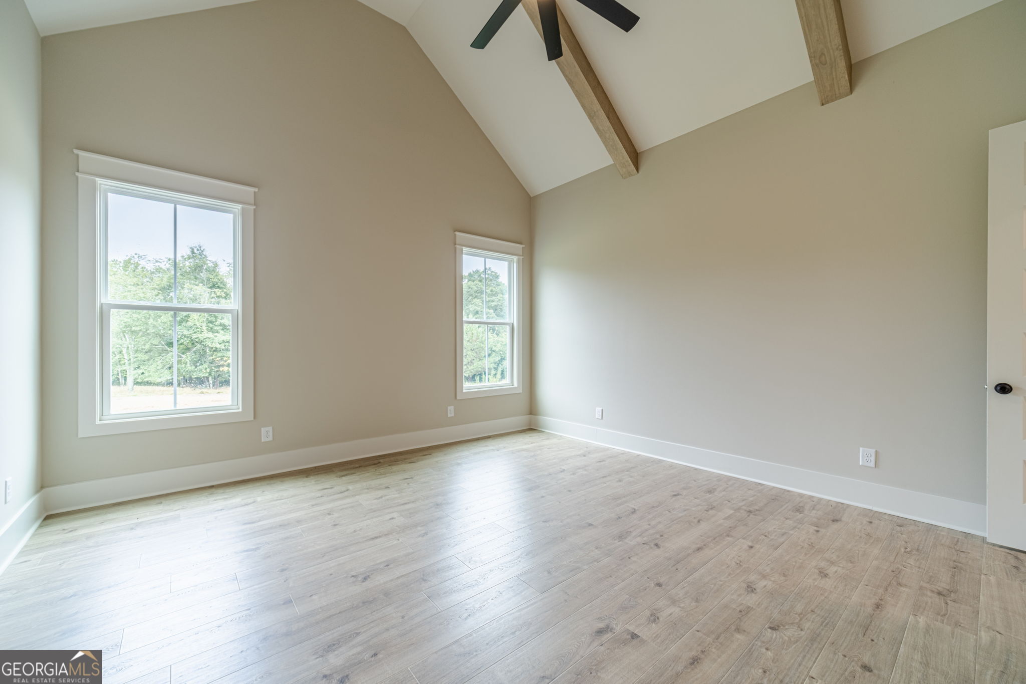 1300 Grapevine Trail