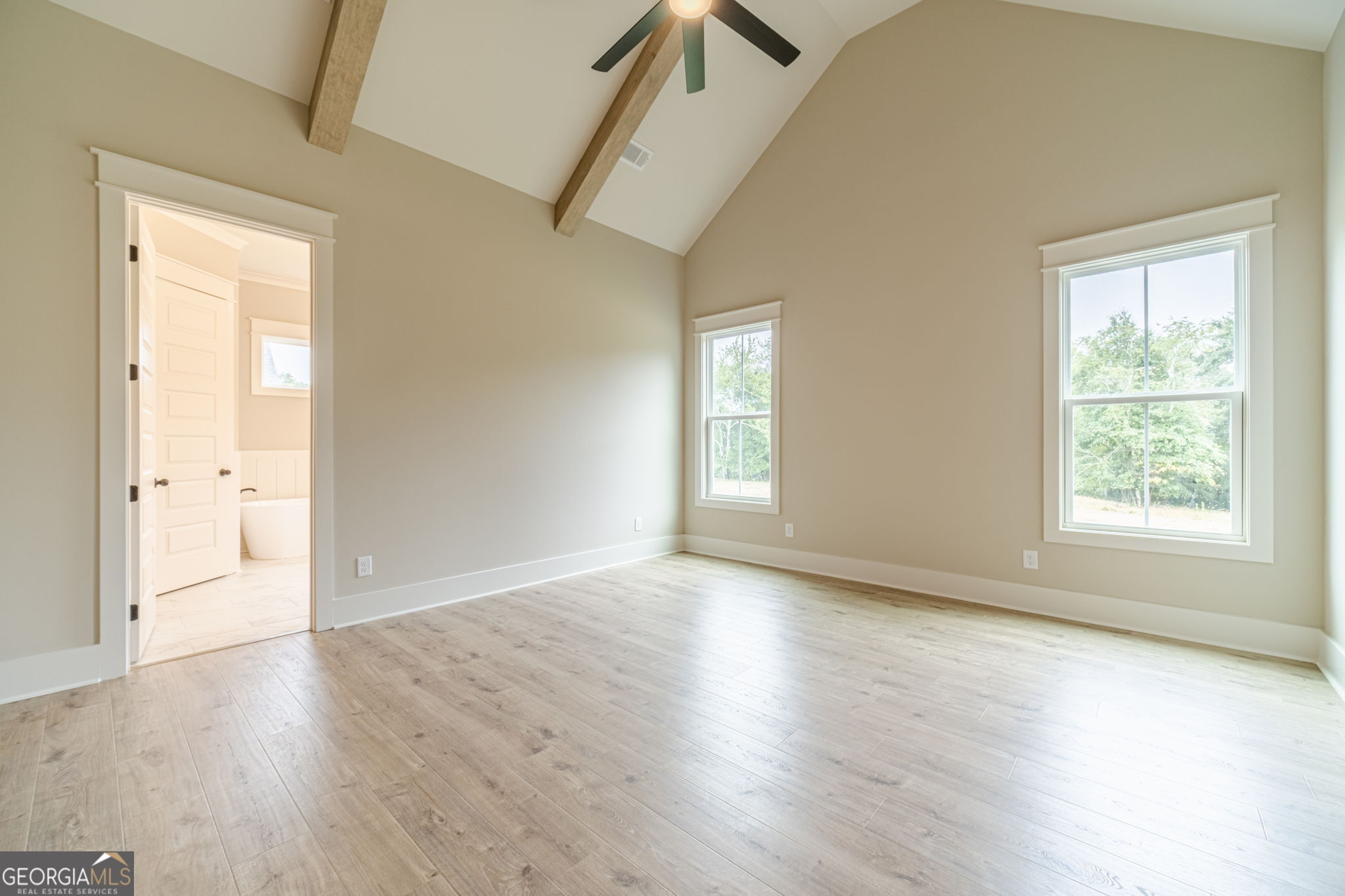 1300 Grapevine Trail