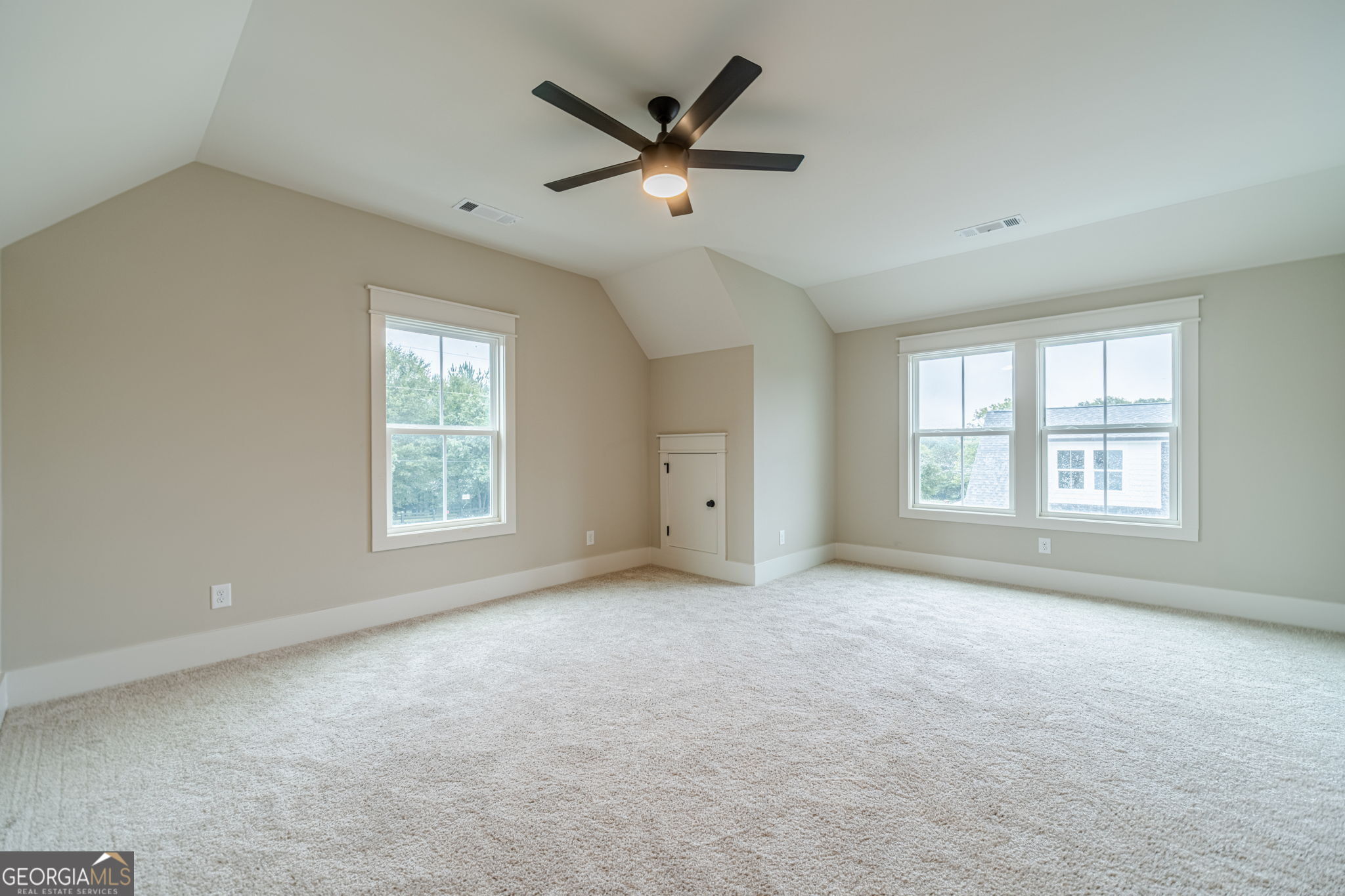 1300 Grapevine Trail