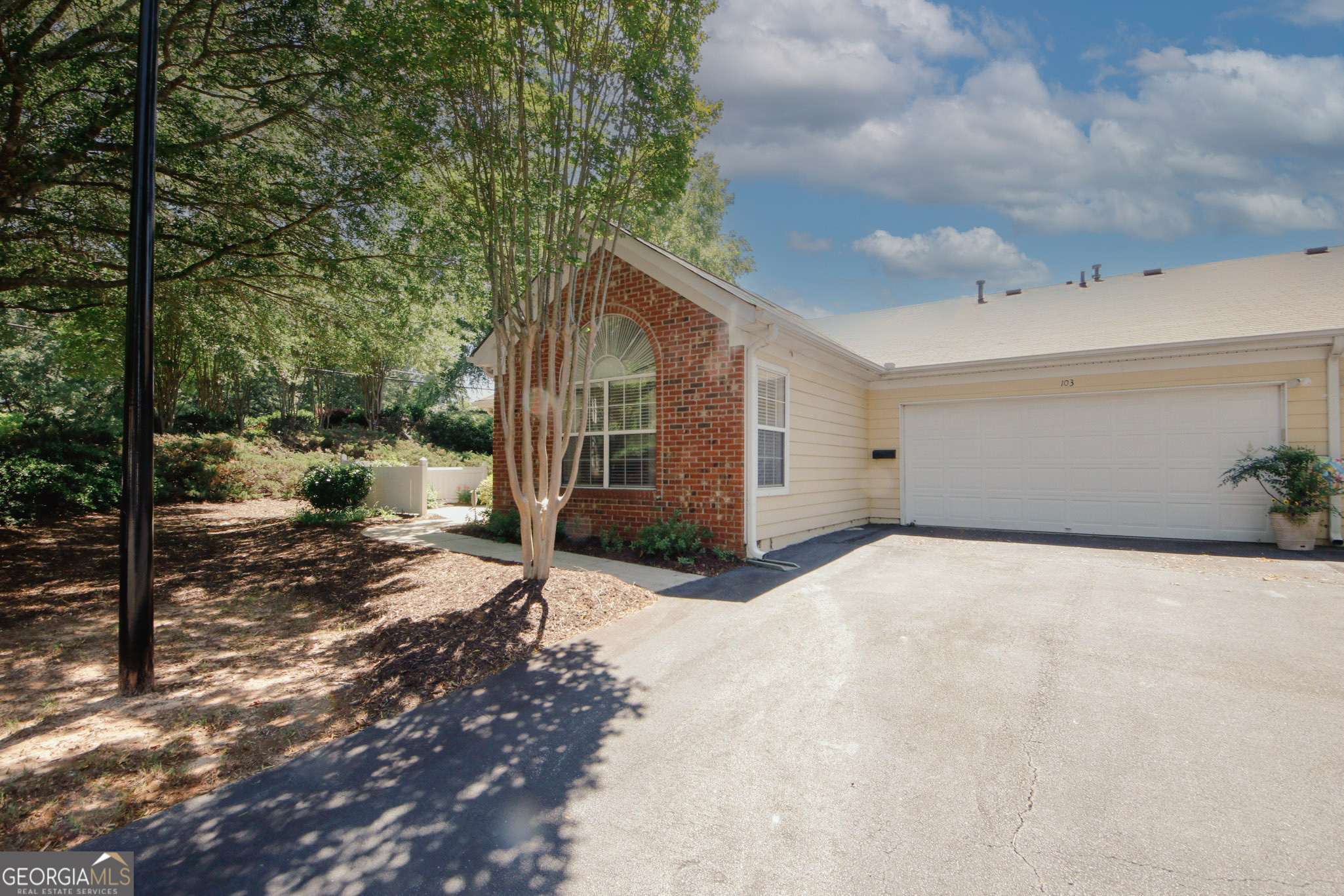 2191 Rockbridge Road # 103