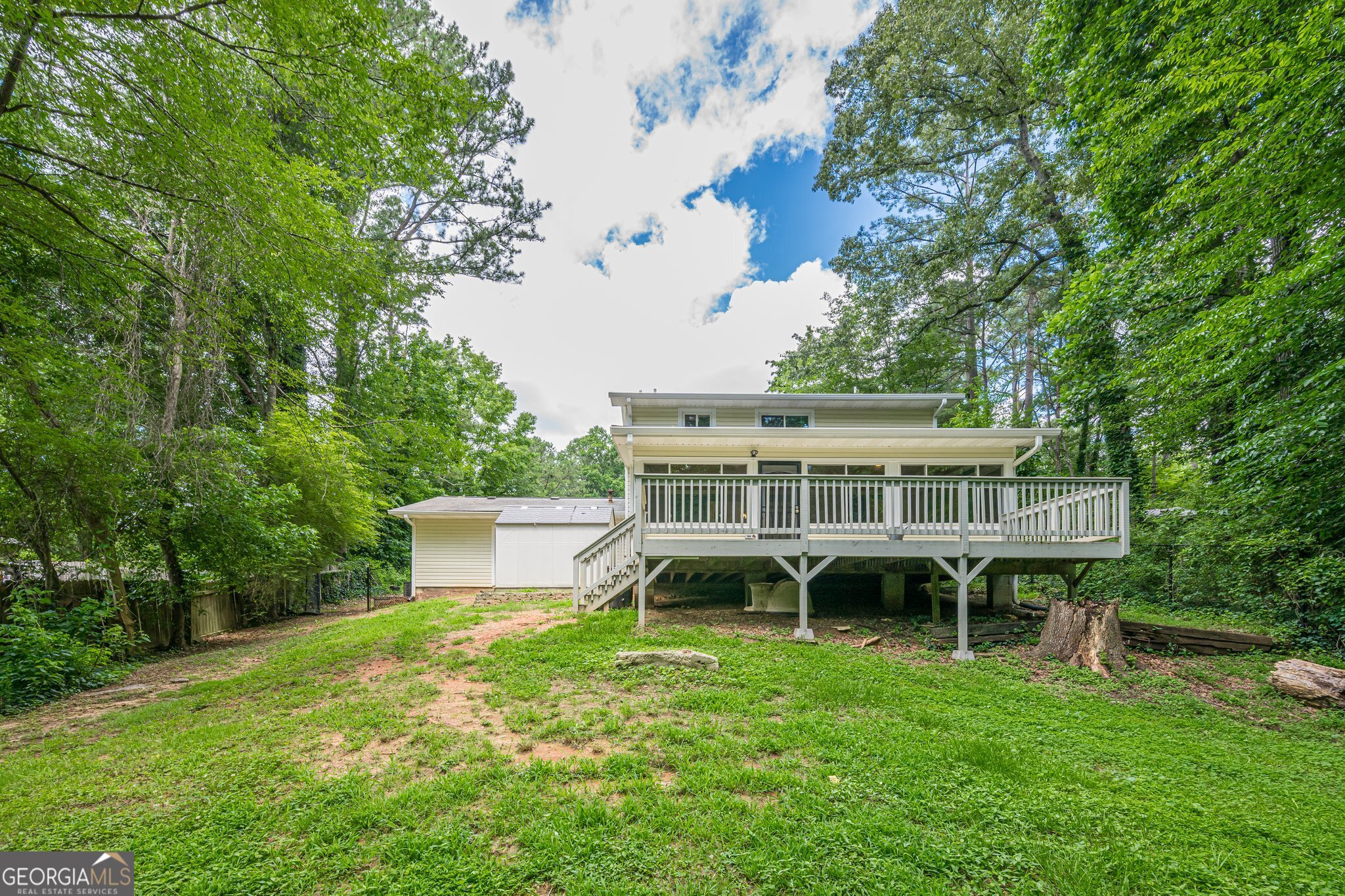 5868 Kingswood Court NW