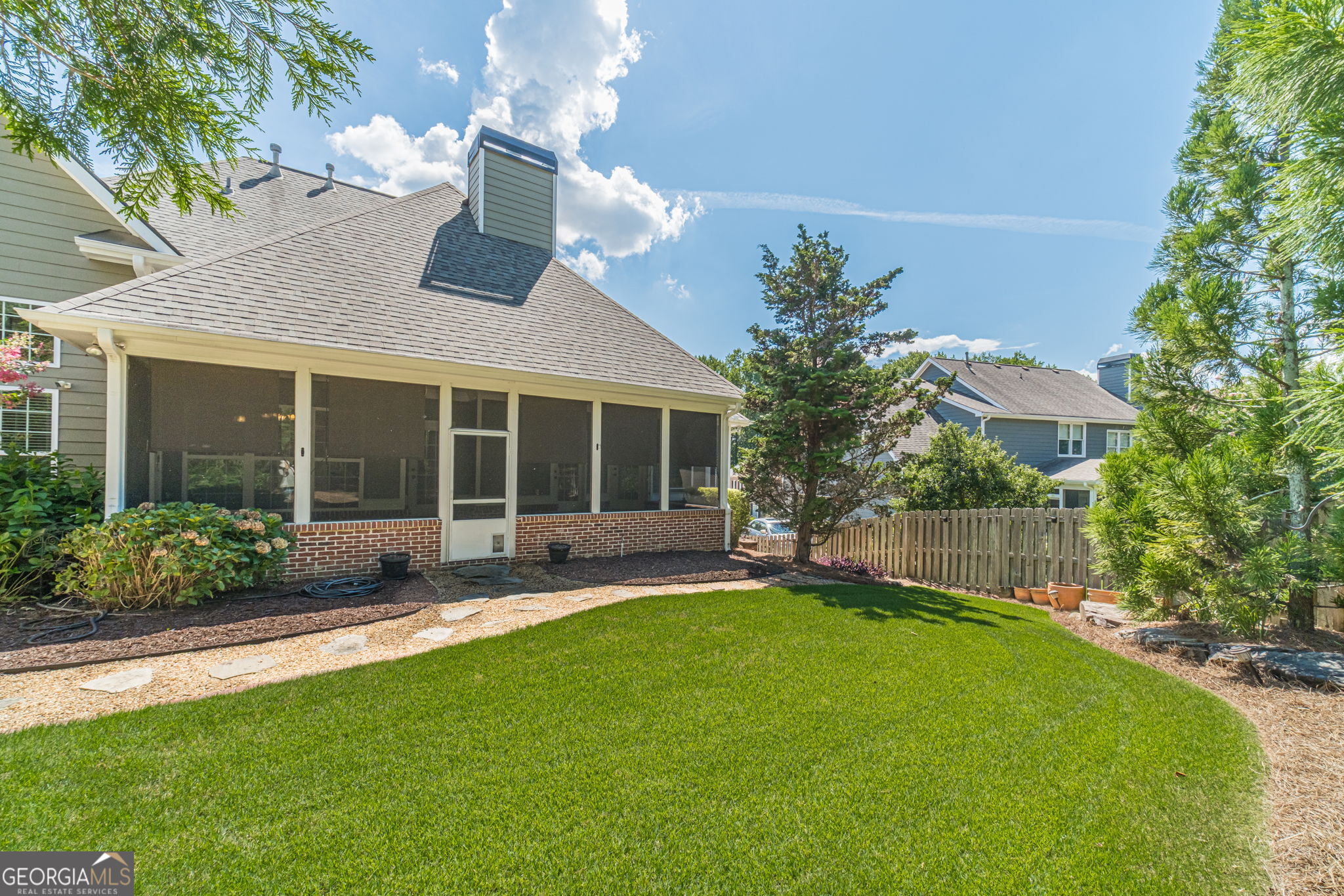 1060 Windsor Creek Drive