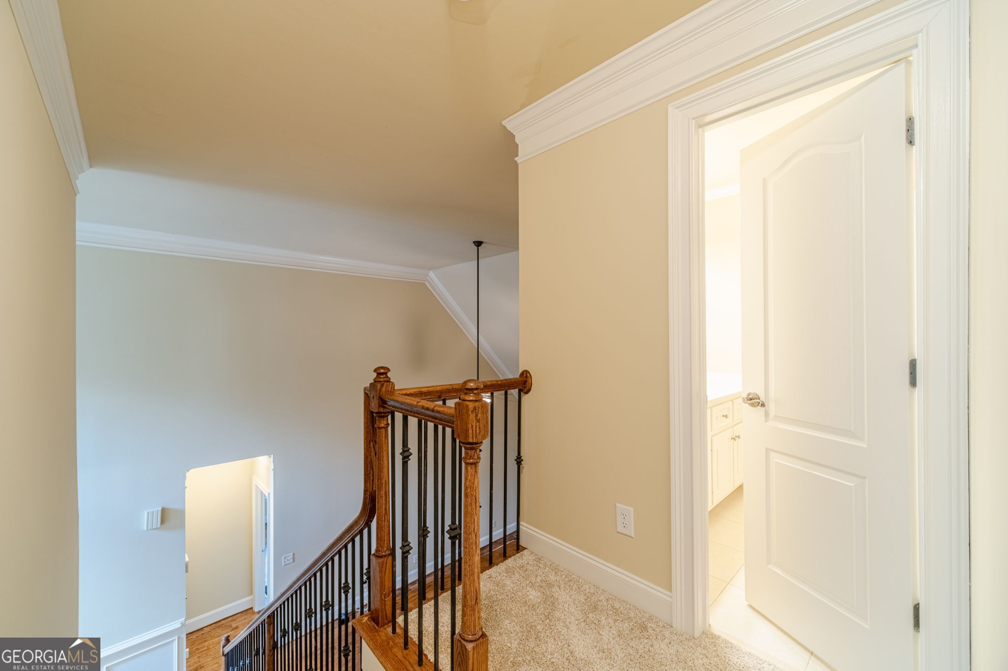 1060 Windsor Creek Drive