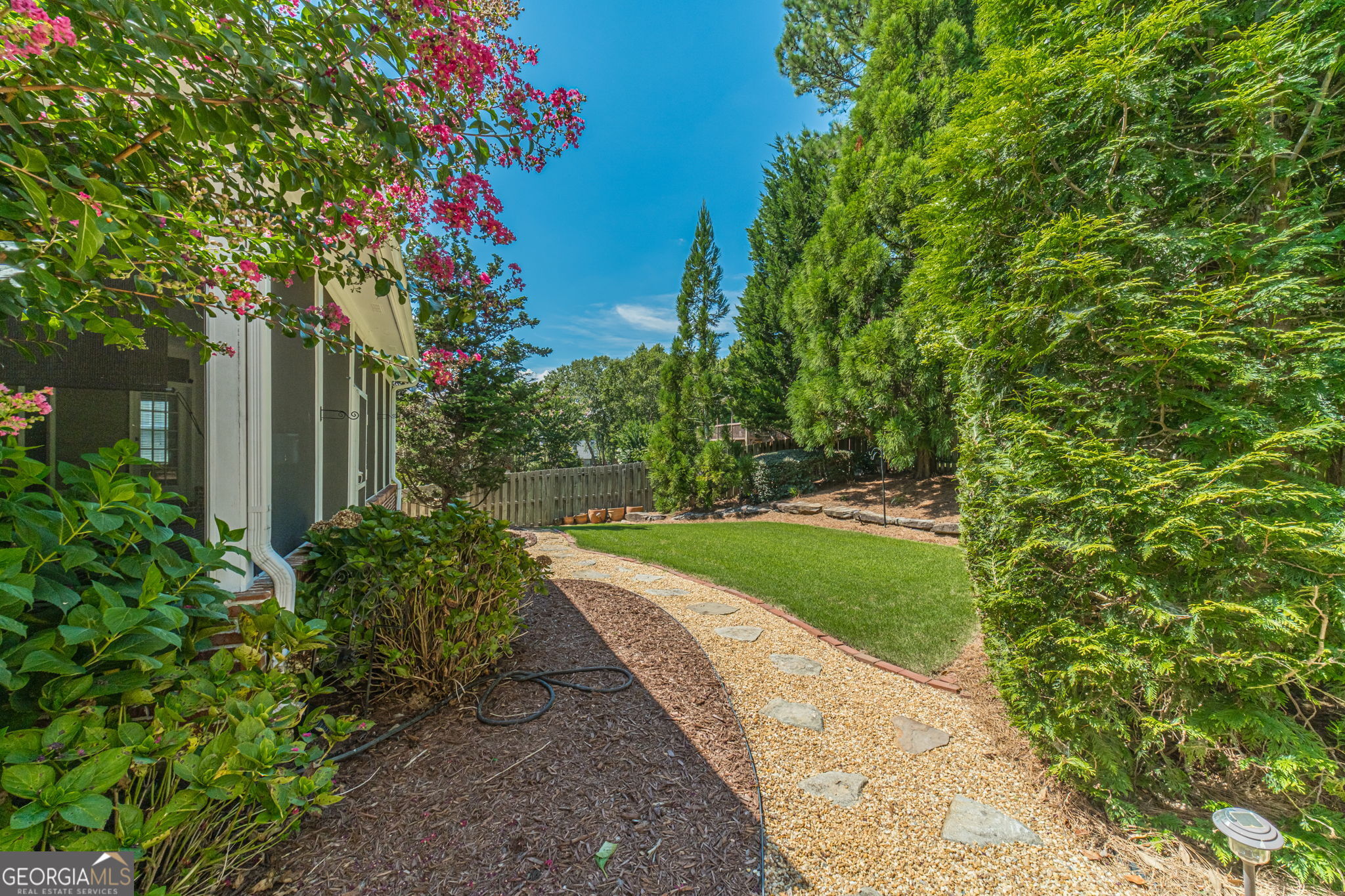1060 Windsor Creek Drive