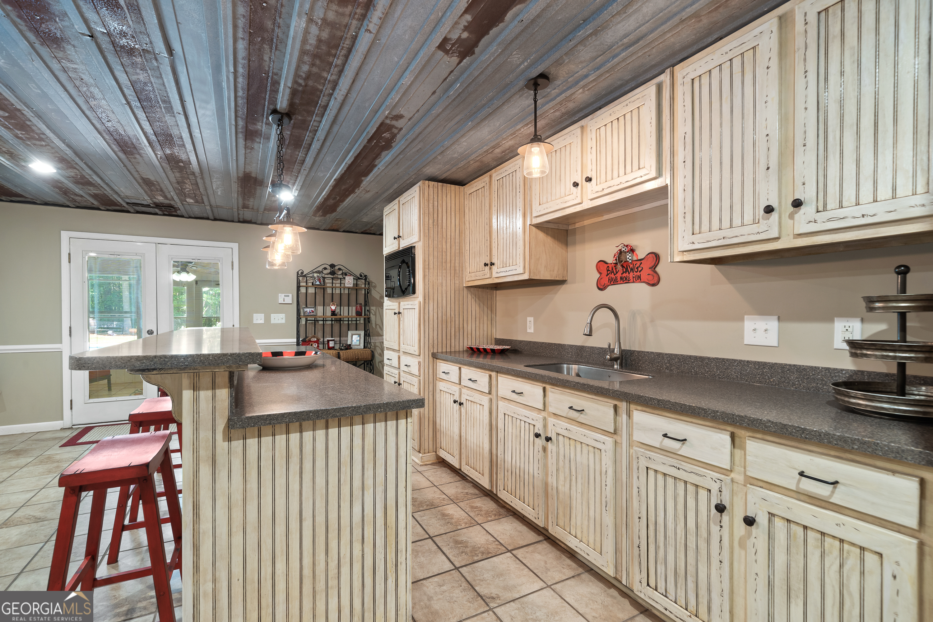 1050 Cedar Grove Drive